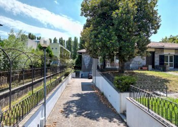 Non correlato - Villa Via Monte nero
 
28/B, Arona - photo 63