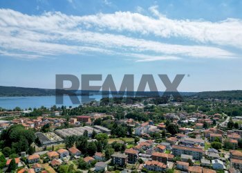 Vista dell\'acqua - Villa Via Monte nero
 
28/B, Arona - photo 67