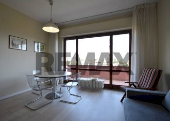 Sala da pranzo - Two-room apartment VIA SELVALUNGA
 
1, Stresa - photo 10