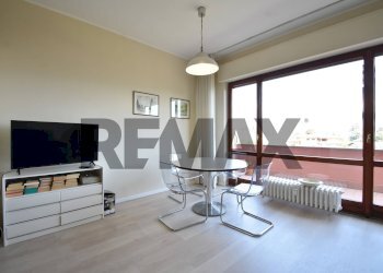 Sala da pranzo - Two-room apartment VIA SELVALUNGA
 
1, Stresa - photo 11