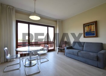 Sala da pranzo - Two-room apartment VIA SELVALUNGA
 
1, Stresa - photo 12
