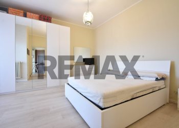 Camera / camera da letto - Two-room apartment VIA SELVALUNGA
 
1, Stresa - photo 21