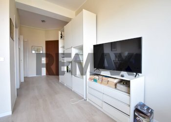 Soggiorno - Two-room apartment VIA SELVALUNGA
 
1, Stresa - photo 25