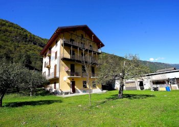 Casa all\'aperto - Trilocale via Monterosa
 
57, Scopa - foto 2