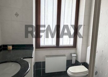 Bagno - Trilocale via Monterosa
 
57, Scopa - foto 16