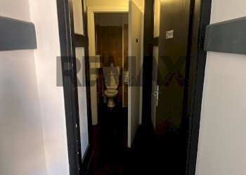 Hall / corridoio - Commercial Premises Via Sempione
47, Dormelletto - photo 8