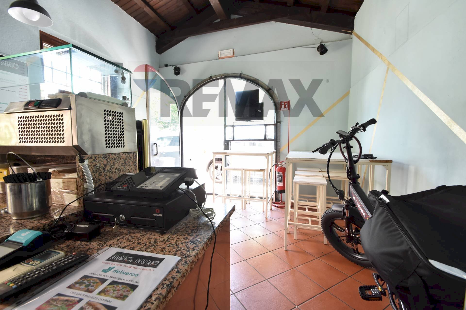 Soggiorno - Commercial Activity Corso marconi
65, Arona - photo 2