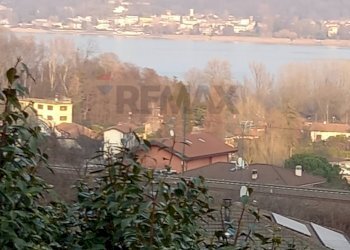 Edificio all\'aperto - Villa Via Monte Amiata
 
1, Dormelletto - foto 27