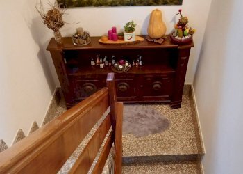Scale - Villa Via Monte Amiata
 
1, Dormelletto - foto 33