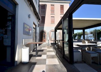 Terrazza - Cafeteria - Cold Bar corso Marconi
73, Arona - photo 4