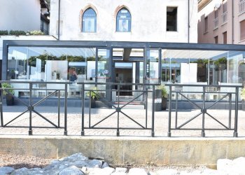 Edificio all\'aperto - Cafeteria - Cold Bar corso Marconi
73, Arona - photo 5