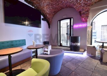 Soggiorno - Cafeteria - Cold Bar corso Marconi
73, Arona - photo 25