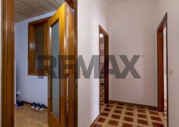 Hall / corridoio - Apartment via Romolo
 
7, Modica - photo 26