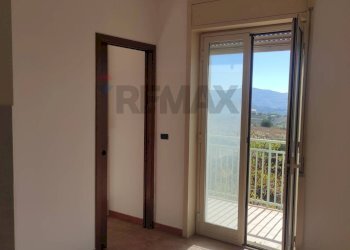 entrata cucinino lavanderia - Apartment Via Rosario Livatino
 
4, Favara - photo 23