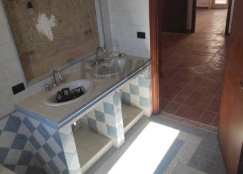 Bagno Centrale - Apartment Via Rosario Livatino
 
4, Favara - photo 50