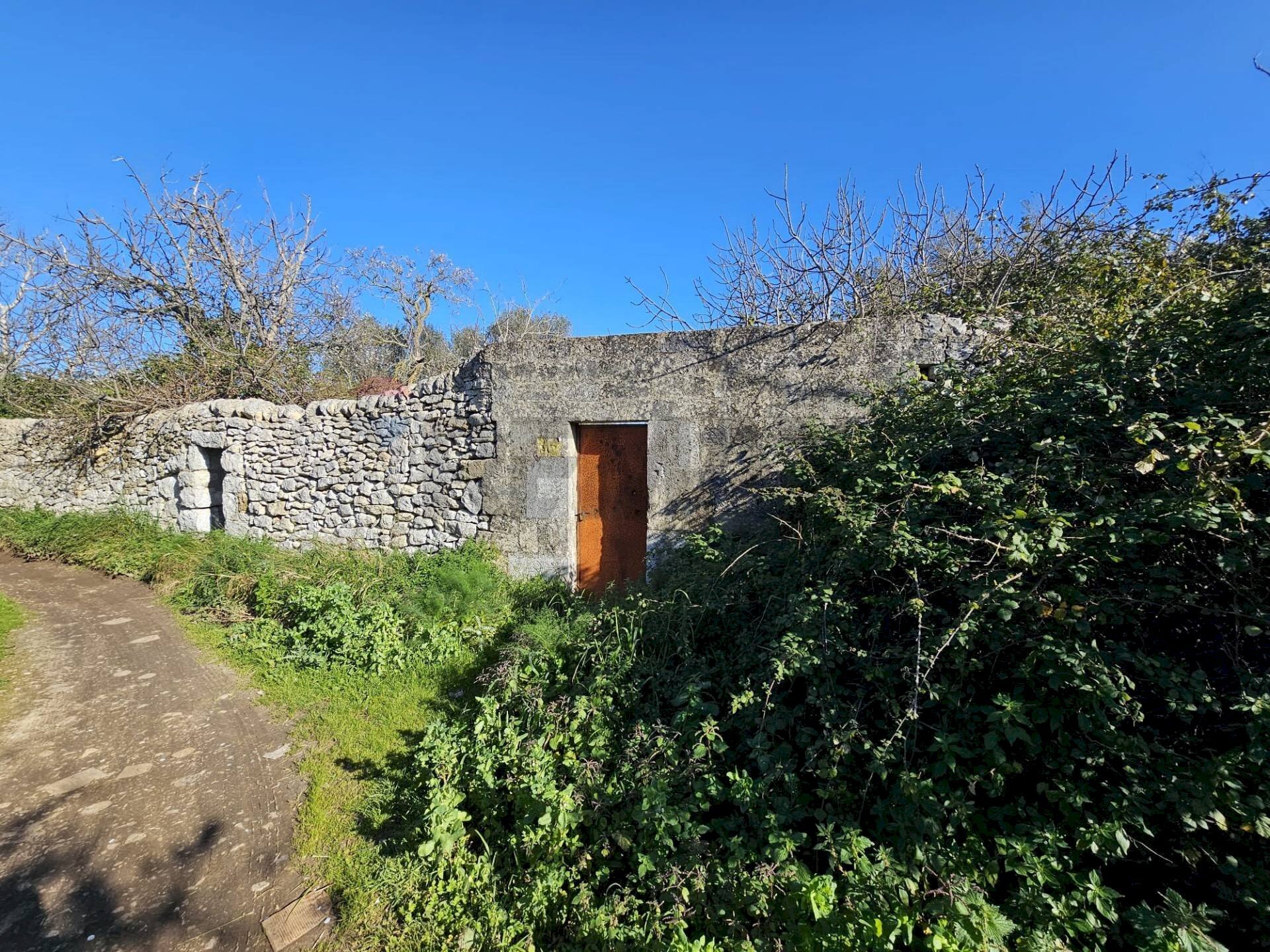 Casa all\'aperto - Rustico c.da Ciancarella
 
sic, Ragusa - foto 1