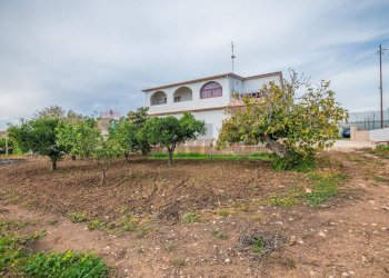 Casa all\'aperto - Semi-detached house C.da Beneventana
 
SNC, Ragusa - photo 1