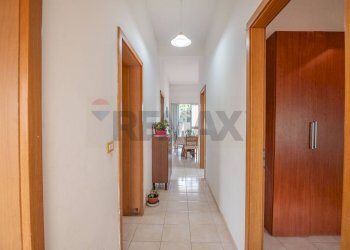 Hall / corridoio - Semi-detached house C.da Beneventana
 
SNC, Ragusa - photo 28