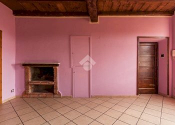 Two-room apartment Via Ortensia di Piossasco, Pinerolo - photo 3
