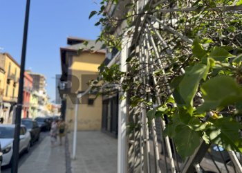 Edificio all\'aperto - Commercial Premises VIA NAPOLI
67, Mugnano di Napoli - photo 3