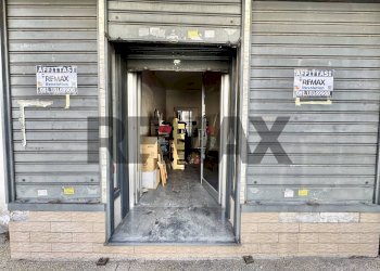 Edificio all\'aperto - Commercial Premises VIA NAPOLI
67, Mugnano di Napoli - photo 5