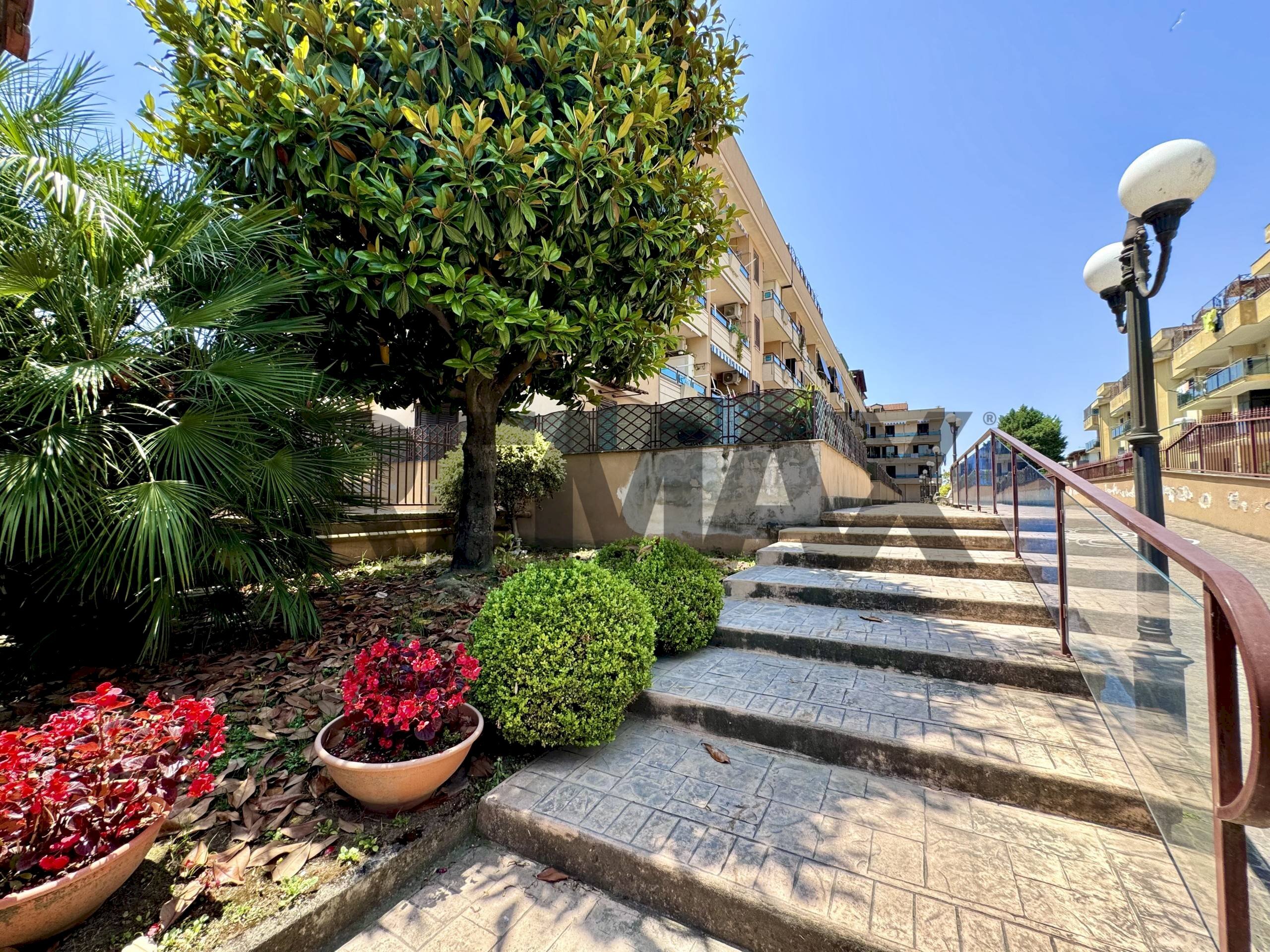 Giardino - Three-room apartment VIA GIORDANO BRUNO
 
31, Marano di Napoli - photo 1