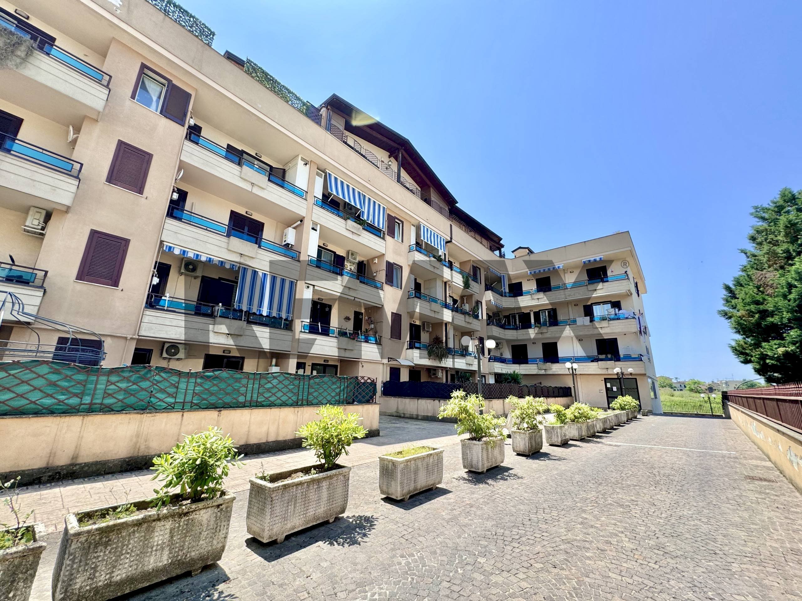 Edificio all\'aperto - Three-room apartment VIA GIORDANO BRUNO
31, Marano di Napoli - photo 2