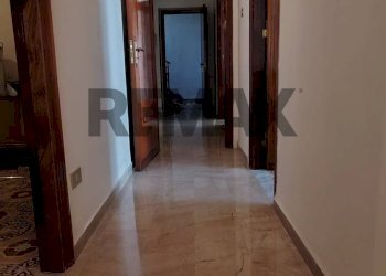 Hall / corridoio - Four-room apartment via magistrato pietro merra
 
14, Montelepre - photo 15