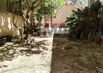 Giardino - Four-room apartment via magistrato pietro merra
 
14, Montelepre - photo 26