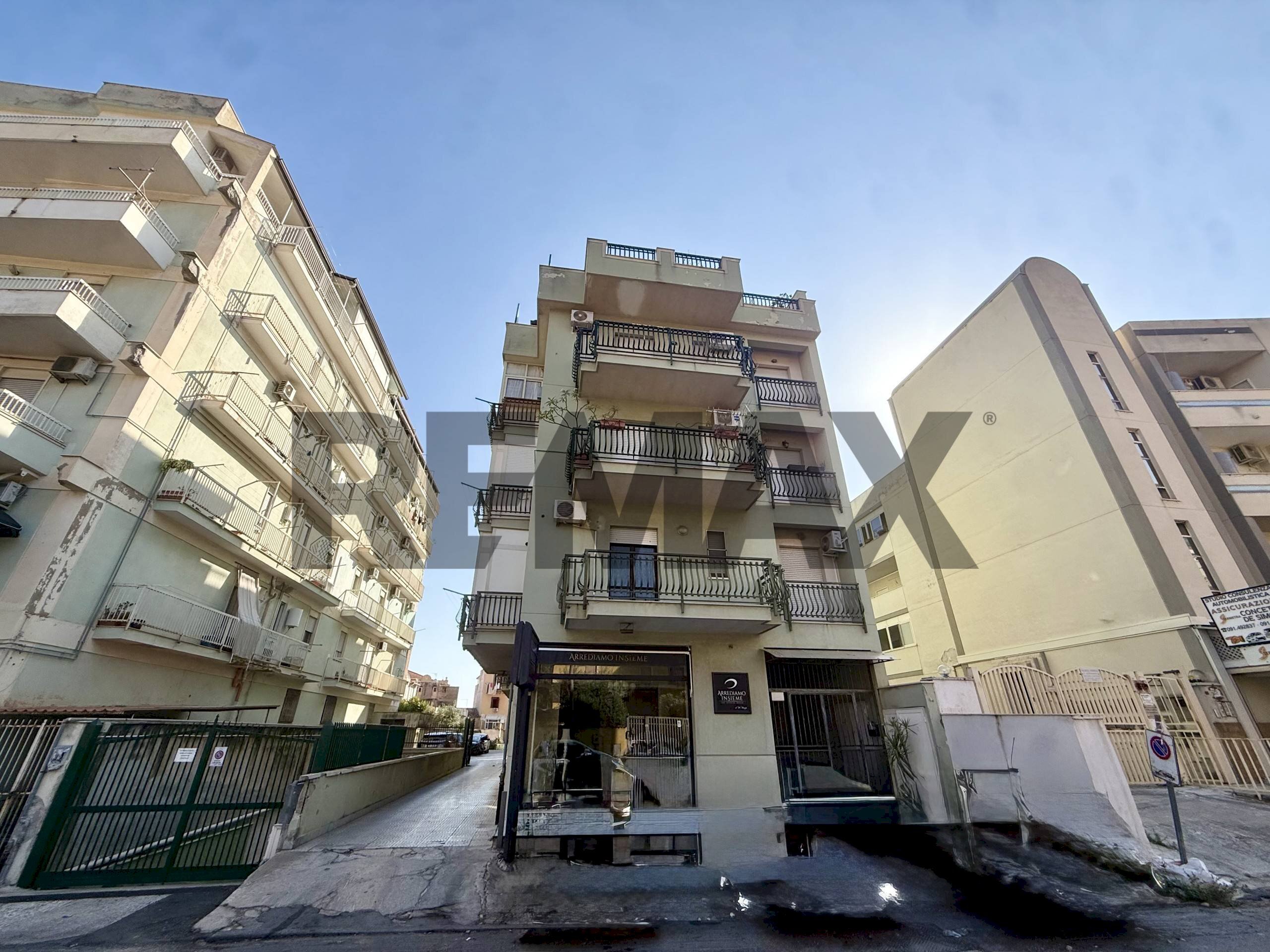 Edificio all\'aperto - Trilocale viale europa
62 A, Villabate - foto 2