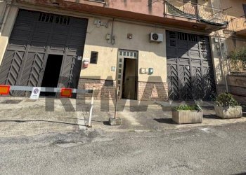 Edificio all\'aperto - Locale Commerciale Fondo Saccone
7, Palermo - foto 3