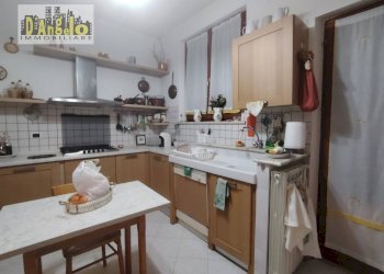 Foto 5 - Apartment via Borgo San Paolo
 
22, Cossignano - photo 5