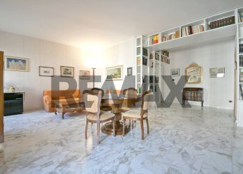 Sala da pranzo - Quadrilocale Via Gerolamo Fracastoro
23, Cagliari - foto 6