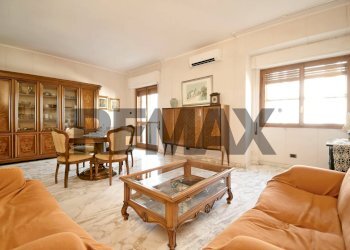 Sala da pranzo - Quadrilocale Via Gerolamo Fracastoro
23, Cagliari - foto 7