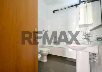 Bagno - Quadrilocale Via Gerolamo Fracastoro
23, Cagliari - foto 13