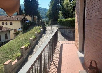 Foto 9 - Quadrilocale VIA FONTEFARNETA
 
28, Chiusi della Verna - foto 9