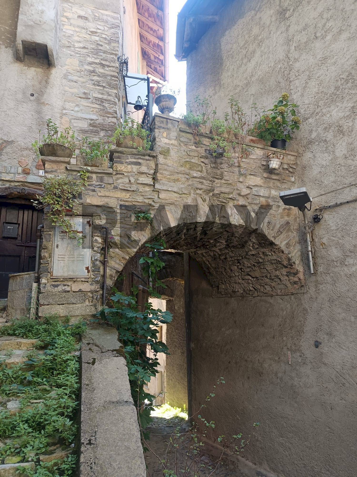 Edificio all\'aperto - Quadrilocale Via Canzaga
61, Pognana Lario - foto 2