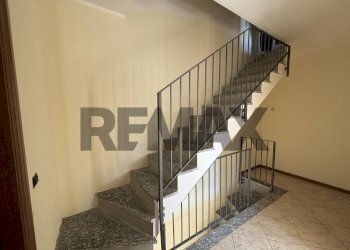 Scale - Semi-detached house Via Carcano
 
90, Albavilla - photo 5