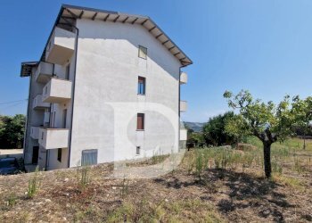 Foto 4 - Independent house Viale dei Pini
 
126, Collecorvino - photo 4
