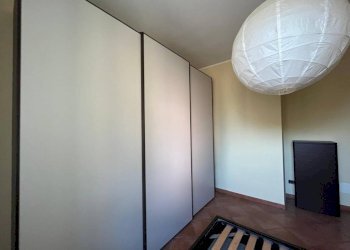 Camera da letto - Bilocale via Roma, 3, Paruzzaro - foto 6