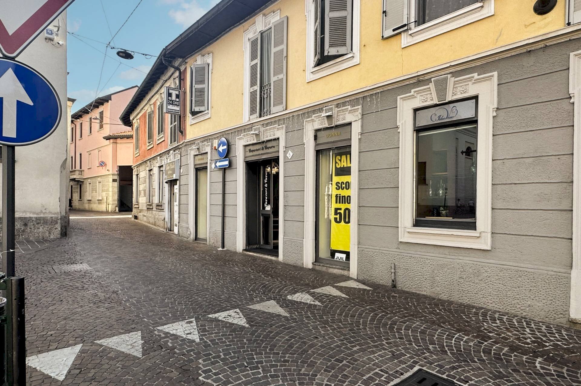 Foto 2 - Attività Commerciale VIA TRE RE
5, Brugherio - foto 2