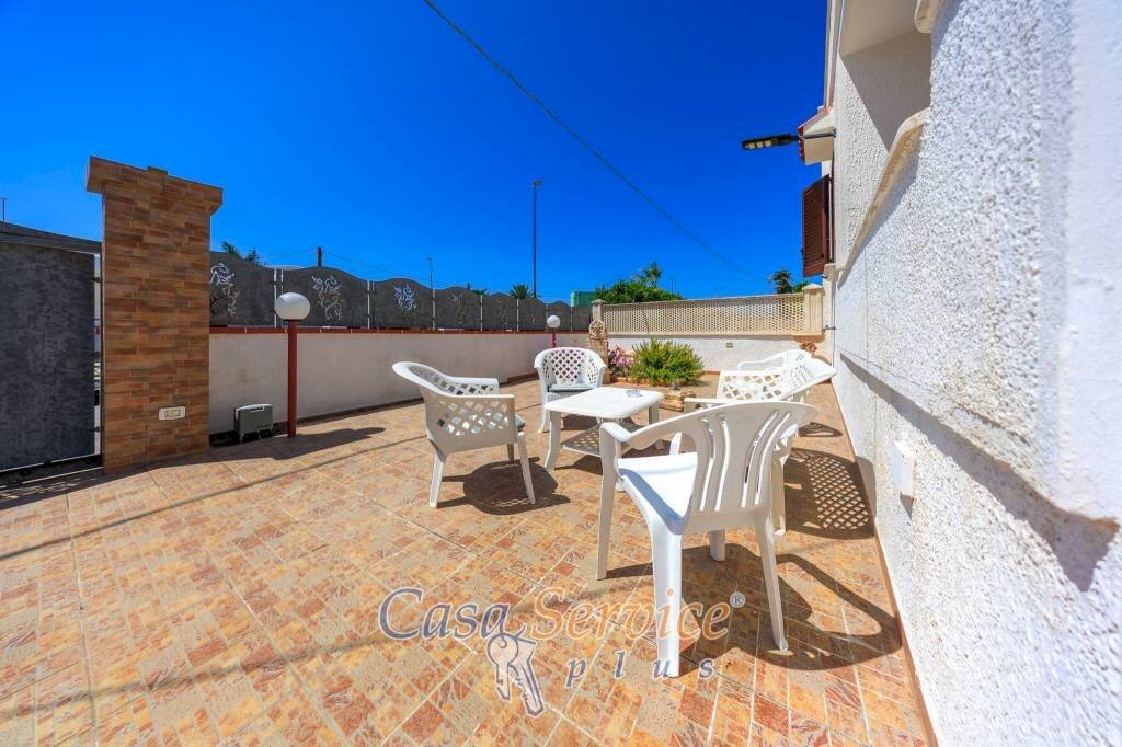 Veranda - Villa via Ischia, Taviano - photo 2