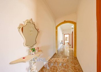 Corridoio - Villa via Ischia, Taviano - foto 24