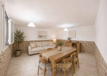 Salone - Villa via Ischia, Taviano - photo 48