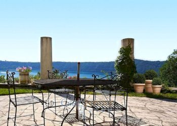 Giardino - Villa via Spiaggia del Lago, Castel Gandolfo - foto 3