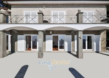 Facciata - Villa via Spiaggia del Lago, Castel Gandolfo - foto 10