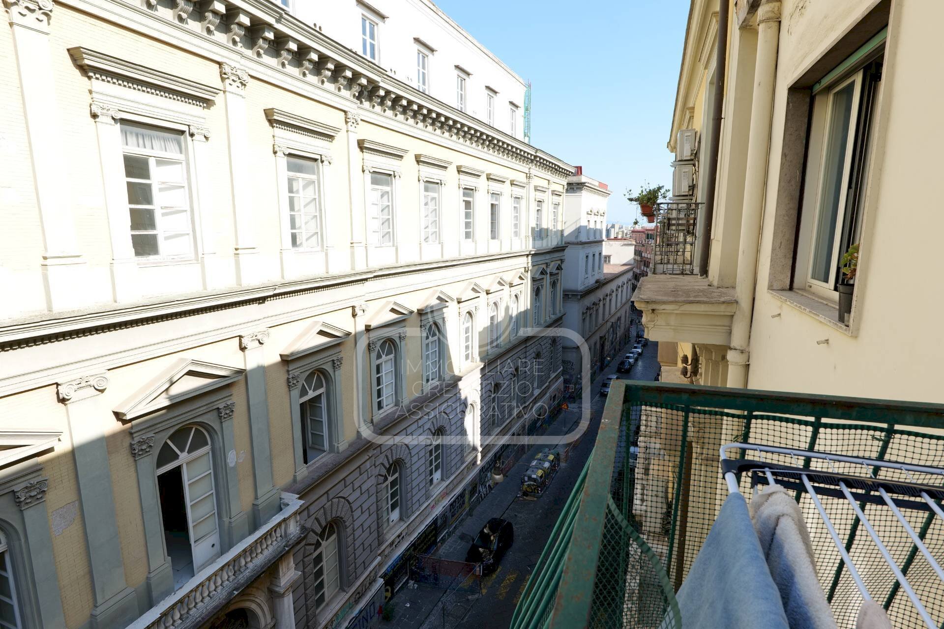 Affaccio - Appartamento Via Mezzocannone
 
119, Napoli - foto 1