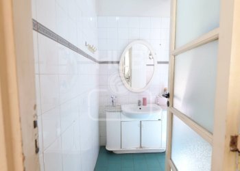 bagno 2 - Appartamento Via Mezzocannone
 
119, Napoli - foto 24