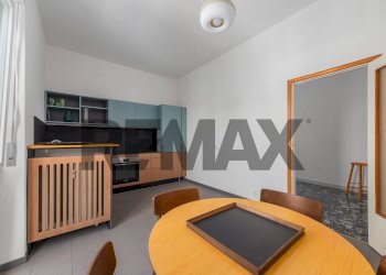 Sala da pranzo - Trilocale Via Parravicini
 
25, Monza - foto 8