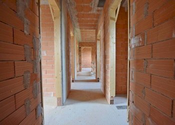 Corridoio - Terraced Villa strada di Roracco, 35, Villanova Mondovì - photo 10